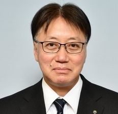 写真：堀川俊氏