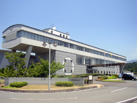 写真:県総合健康センター外観