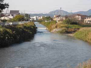 写真:大津谷川の下をサイホンが通過