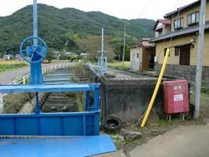写真:用水路2