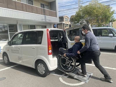 写真:タクシー