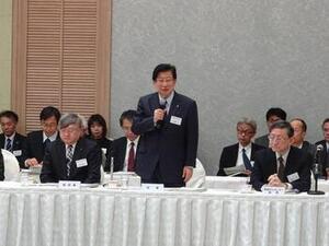 写真:意見交換会の様子1