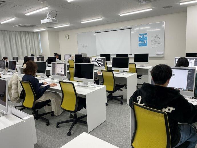 写真：グラフィックデザイン　総合2
