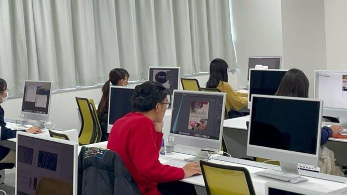 写真：グラフィックデザイン　総合3