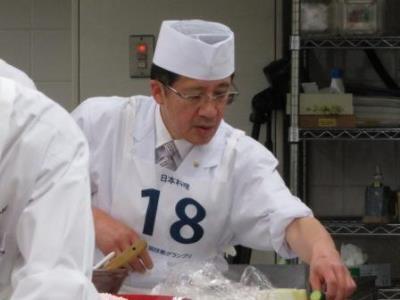 写真:日本料理 競技の様子