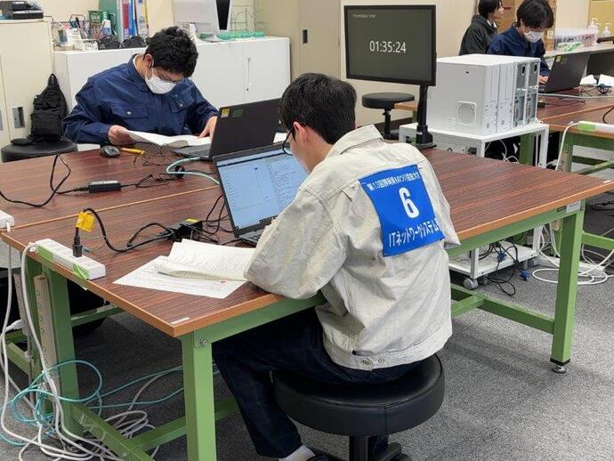 写真：ITネットワークシステム管理02