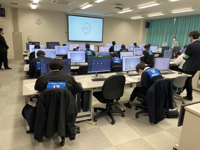 写真：機械製図CAD　総合1