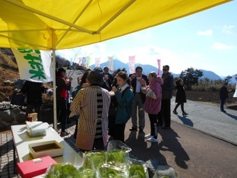 写真：290214恋人岬×伸東測量設計1　バレンタインイベント