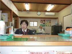 写真:郵便局窓口担当の髙野氏