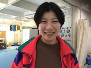 写真:深山あかね