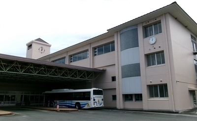 写真：静岡県立袋井特別支援学校　外観2