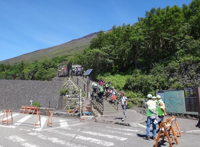 写真:富士宮口五合目の様子