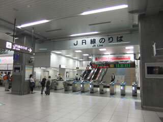 写真:イメージ(静岡駅改札口)