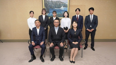写真：県議会議員と大学生との意見交換会（静岡県立大学国際関係学部）