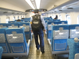 鉄道警察隊活動の様子