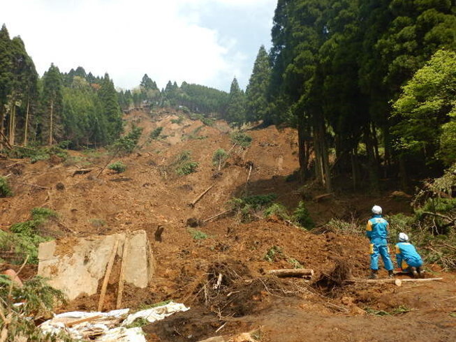 写真：地震被害現場