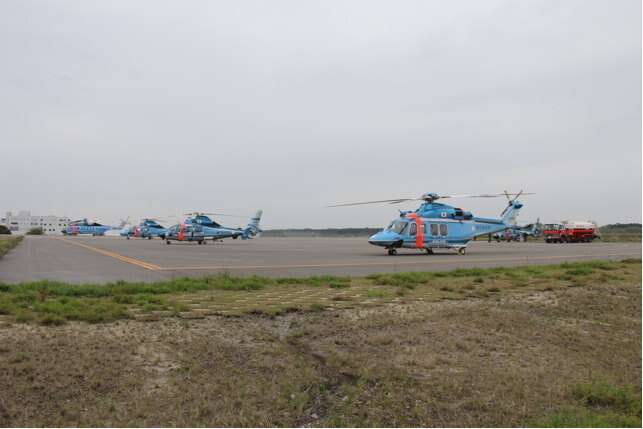 写真：全国からの警察航空機