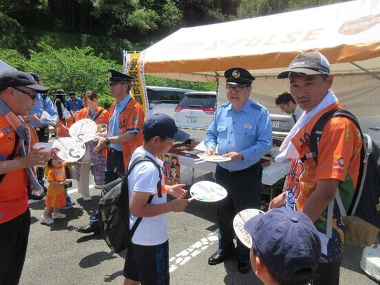 写真：「はたらく車の展示イベント」に参加