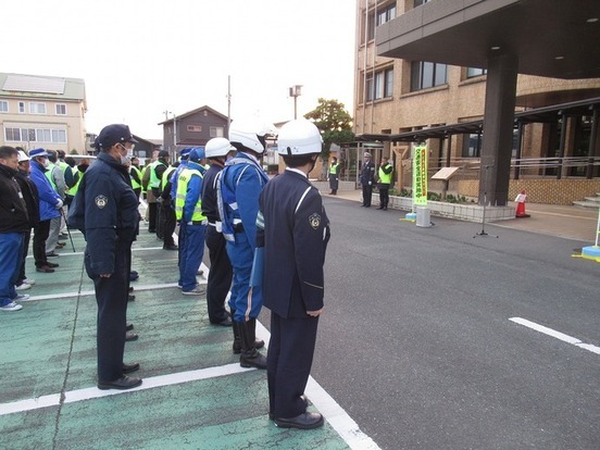 写真:令和6年12月13日 年末の交通安全県民運動出陣式