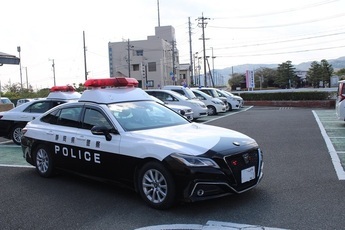 写真：ブルーライトセーフティ作戦出発式