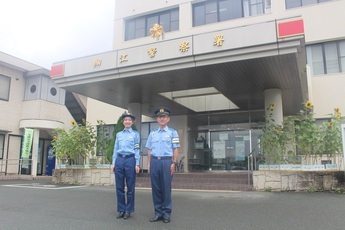写真：安全安心広報大使による広報活動の様子