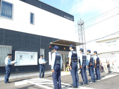 写真:富士南交番開所しました