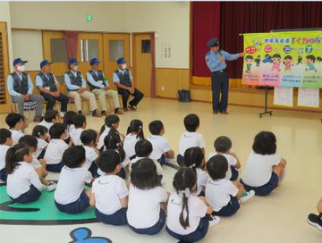令和7年5月12日　ちびっこおまわりさん任命式