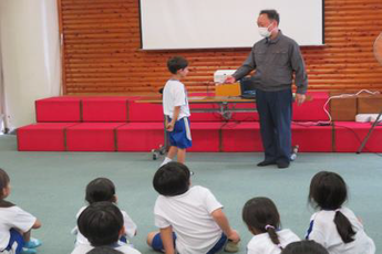 写真：防犯教室（小笠南小学校）