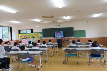 写真：防犯教室（横地小学校）