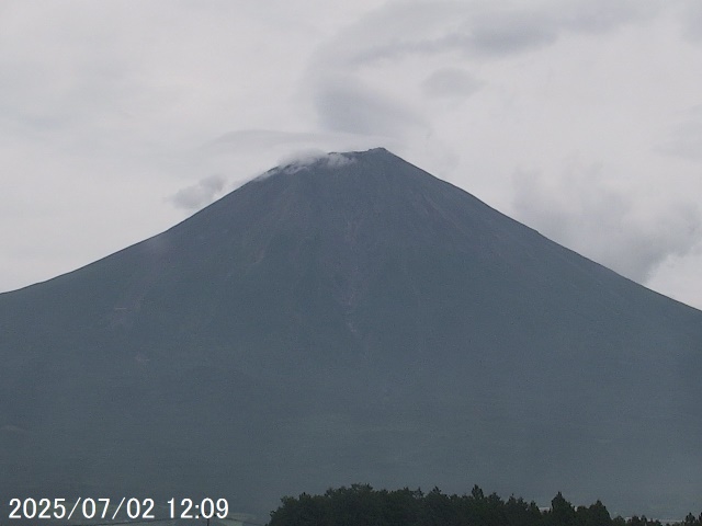 Mt. Fuji seen from Fujinomiya. 