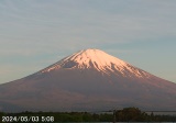 上午5点左右的富士山
